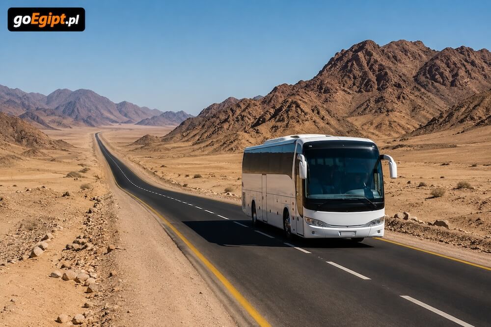 Autokar z Sharm el Sheikh do Kairu przez pustynię Synaju